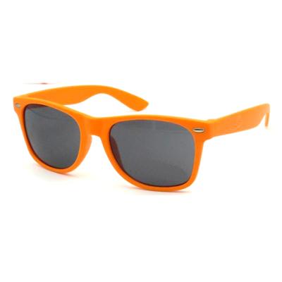 중국 Wholesale cheap high quality vintage frames sale orange plastic sunglasses custom brand newest fashion sunglasses 판매용