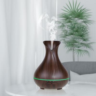 China 2022 China Sale Comfortable Warm LED Ultrasonic Aromatherapy Electric Humidifier Aromatherapy Machine Smell for sale