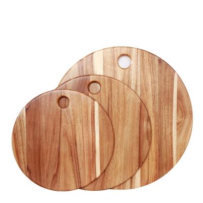 China Viable High Quality Wholesale Bamboo Wood Round Panel Acacia Wood Cutting Board Set Pizza for sale