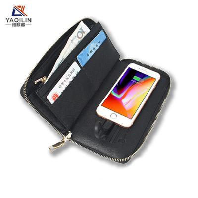 China U port multiple output radio charging wallet, portable power card package treasure charging power supply is convenient to carry charging for sale