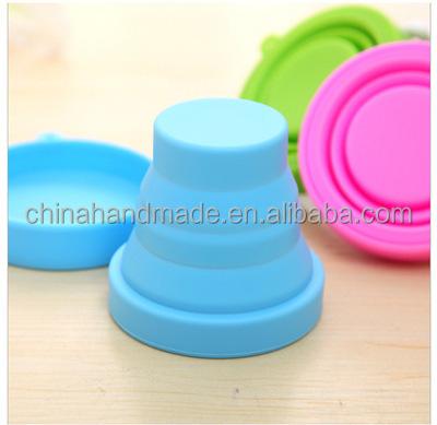 China Good quality sustainable fold up cup outdoor sustainable cups small cheap and convenient portable squishy drink cup with lid for sale