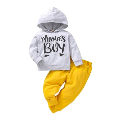 China Anti-wrinkle fashion style wholesale baby boy clothes 100% cotton newborn baby clothes set for sale