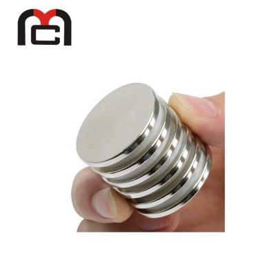 China 20 x 3 mm round industrial magnet n35 neodymium magnet for sale