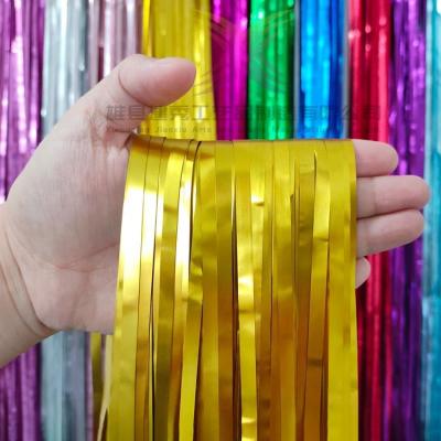 China Party Decoration Factory Price Matte Curtains Metallic Foil Fringe Party Backdrop Brand New Custom Curtains for sale