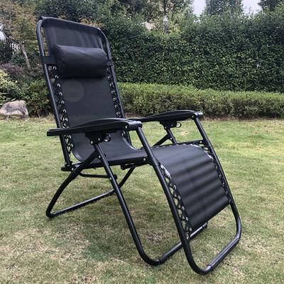 China Modern Portable Folding Iron Beach Chair With Table for sale