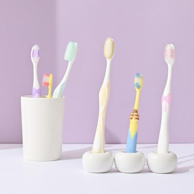 China Jadeu 8504 High Quality Soft Bristle Set 3PCS Plastic Family Set High Quality Soft Bristle Toothbrush Toothbrush for sale