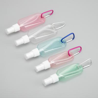 China Non spill 30ml 50ml 60ml empty flat plastic mist sprayer head petg chain bottle with Carabiner keychain for sale