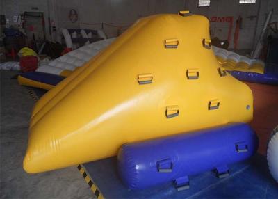 China El agua inflable del relajante amarillo juega la impresión de seda para el patio en venta