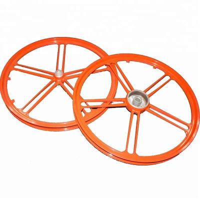 China Mountain Bikes Magnesium Alloy Road Bike Edges 28 Inch Wheel Orange Bicycle for sale