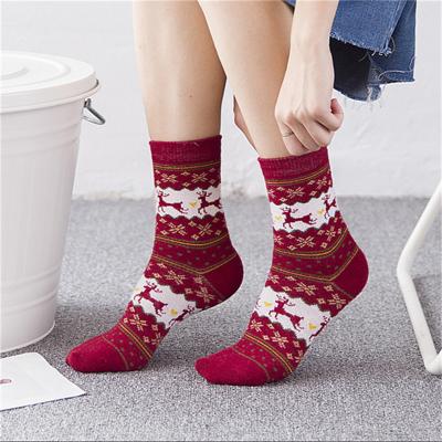 China Viable Women Christmas Gift Fashion Cute Winter Woolen Socks, Ladies Crazy Female Thermal Warm Animal Socks for sale