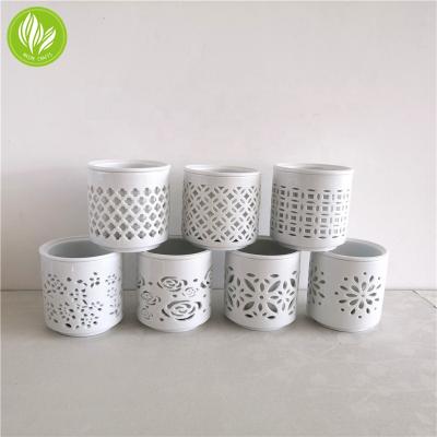 China Home Decoration White Cylinder Votive Ceramic Candle Holder for sale