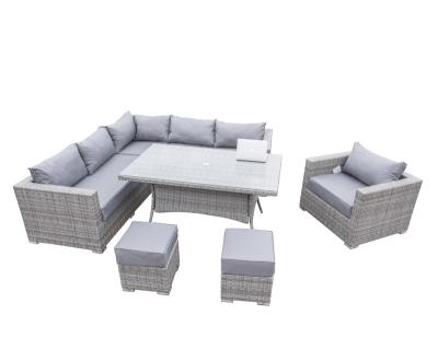 China Luxury Garden Sofa Set Luxury All Weather Outdoor Furniture Rattan for sale