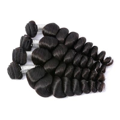 China La armadura india del cabello humano 3 paquetes/300g lía el pelo flojo de la Virgen de la onda en venta