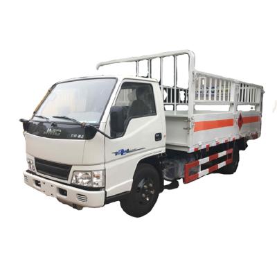 China New Design Cheap Price Fatbed Cargo Truck Diesel Flatbed Truck Diesel Type 5995*2000*2440 for sale