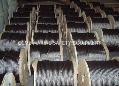 China Hot Dip Galvanized Steel Wire Ropes With Wooden Spool Packing for sale