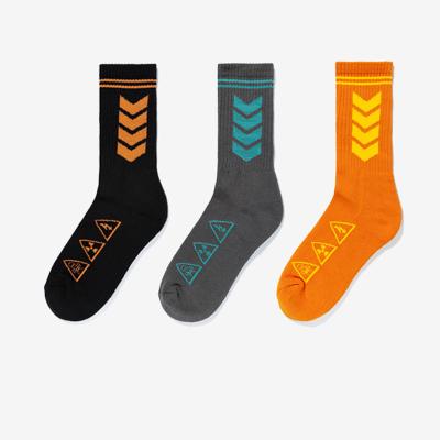 China Top Quality Antibacterial Customized Branded Logo Cotton Breathable Casual Socks for sale