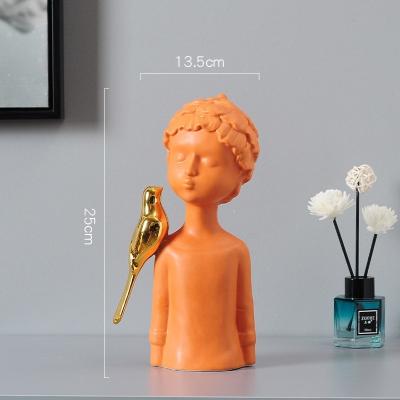 China Light luxury style l portrait table decoration for home wares for sale