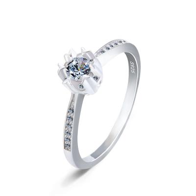 China CLASSIC gift for girlfriend s925 silver ring simple design female diamond ring for sale