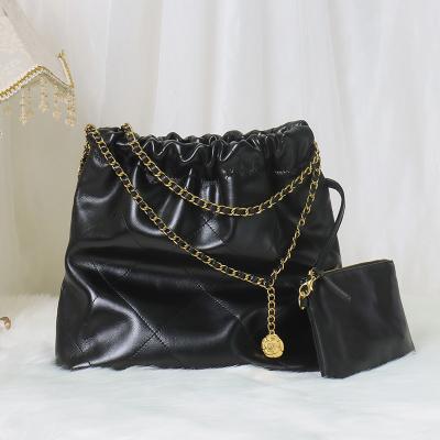 China ENGLAND STYLE wholesale female luxury genuine leather handbag barrel shape string bag for women for sale