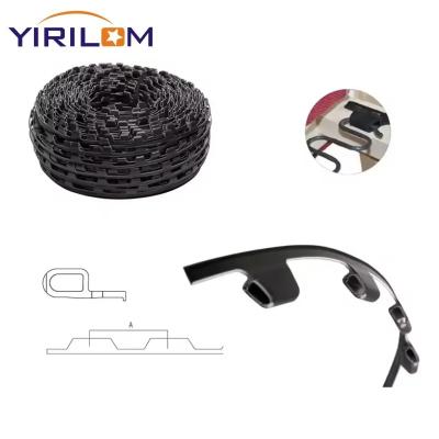 China Sofa Accessories Plastic Clip Strip For Zigzag Spring YIRILOM 200m/Roll Length 80kg Tensile Strength Easy To And Install for sale