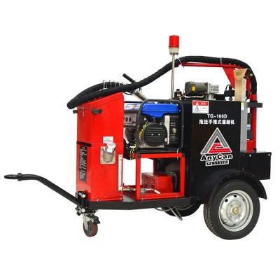 China â ‰ ¥ 1000m/8h Small Size Hand Push Crack Walking Sealing Machine For Road Maintenance for sale