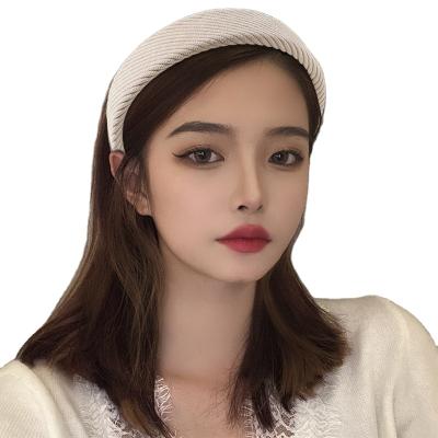 China Fashion Temperament Fashionable Women's Wide Headband Corduroy Twill Edge Sponge Hair Clip Hair Accessories for sale