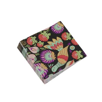 China Hot Sale Printed Disposable Colorful Folded Paper Towels Kitchen Industrial Paper Towel for sale