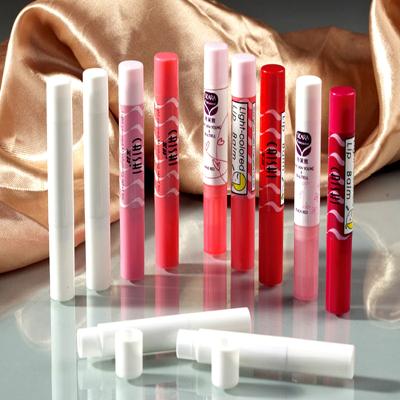 China Personal Skin Care Packing Cap Square Lip Gloss Tube Container With Neck Black Custom Top Eye Makeup Brush Logo Industrial Hot Tools for sale