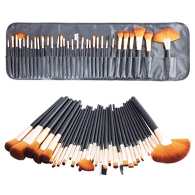 China Soft stiffen new 32 piece black makeup brush kit crocodile pattern brush bag eye face vegan makeup brush set for sale