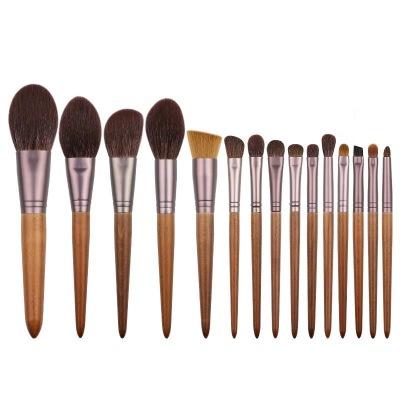 China 8 Years Eco-friendly Factory 15pcs Animal Hair Makeup Brushes Wooden Handle Goat Hair Makeup Brush Set for sale