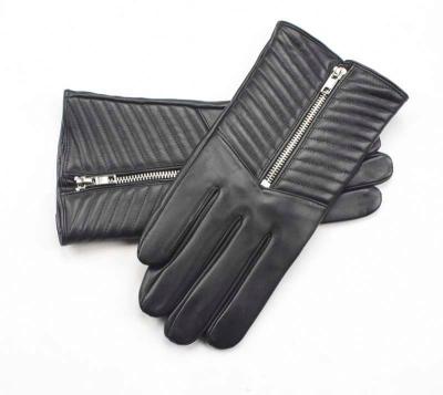 China Cheap Direct Wholesale Fashion Gloves Manufacturer China Gloves Leather Training Working Gloves for sale