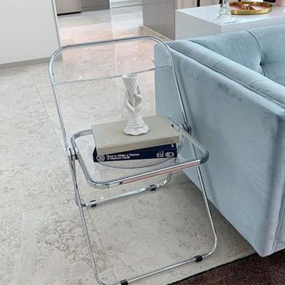 China Leisure MODERN modern style folding chair transparent acrylic plastic chairs metal leg acrylic dining chair for sale