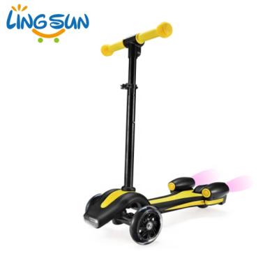 China High Quality PU 3 Wheel Kids Kick Step Pedal Scooter Bike with Music, LED and Fog (S7-102) for sale