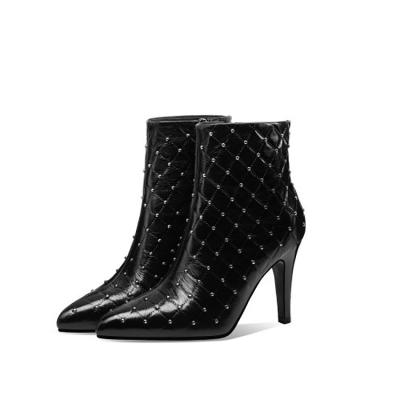 China Round 2021 quality high heel high heel boot cute high quality leather boot women black white women boots wholesale with diamonds for sale