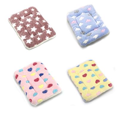 China Viable Soft Dog Bag Double Dry Microfiber Dog Sleep Pet Blanket Quickly Bed for sale