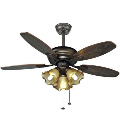 Κίνα Classic Led Ceiling Fan Modern Simple Wood Baldes 220v Decorative With Light προς πώληση