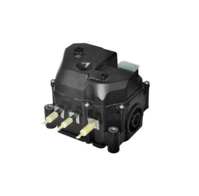 China Harnstoff-Pumpen-Versammlung 24V BOSCH 6,5 Adblue Soem 612640130574 0444110012 zu verkaufen