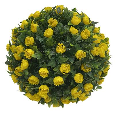 China Art Decor New Design Wholesale Plastic Artificial Grass Flower Ball Plastic Topiary Plant For Wall Hanging Wall Decoration for sale