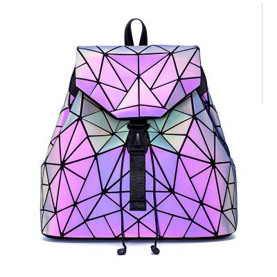 China Yuanyi luminous geometric school bag of new fashion style night backpack female waterproof shiny colorful waterproof large capacity for sale