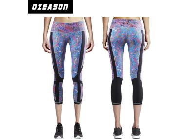 China Logo Customized Sport Compression Clothing Yoga Pants 3 / 4 Length For Gym for sale