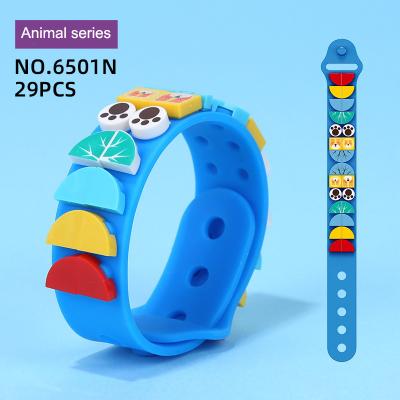 China Hot Recommend Educational Toy Blocks Bracelet Small Plastic Toys For Children Over 6 Years Old Blocks Silicone Bracelet for sale