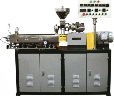 China 2Kg/H PVC Conical Twin Screw Extruder Automatic PVC Pipe Extruder Machine for sale