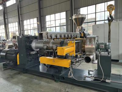 China Single Screw Particles Plastic Extrusion Granulator Equipment Fireproof With 21 Rows Strand for sale