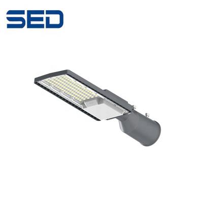 China Best Selling High Speed ​​Waterproof Power IP65 Smd LED Street Light Outdoor 50W 140lm/w Aluminum LED Street Light for sale