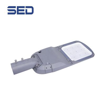 China High Speed ​​Way Best Selling Outdoor Street Light 100W IP65 LED Street Lights LE CCT 3000K/4000K/5000K Ignition Switch for sale