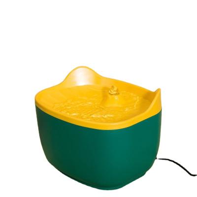 China Rugged And Durable Pet Water Circulation Automatic Pet Waterer Safe Waterer for sale