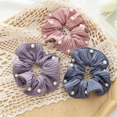 China Fashion Manufacturer Japanese Style Autumn Winter Boutique Wrinkled Large Hair Rope Elastic Bands Hair Accessories Scrunchies with Beads for sale