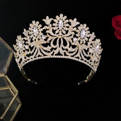 China Zinc Alloy Running Party Queen Wedding Crystal Hair Accessories Gold Silver Color Large Bridal Crowns Tiara For Women for sale