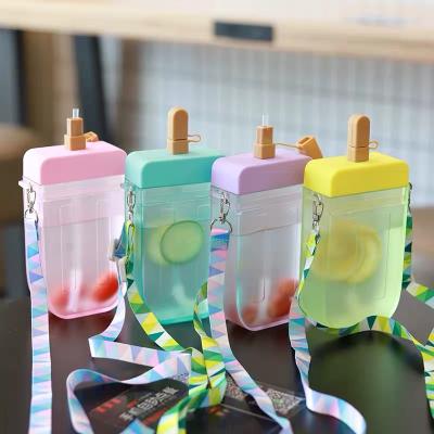 China 2021 Fashion Fashion Ice Cream Drink Purses With Shoulder Mini Handbag Bags Water Bottle Purse Fashion Straw Plastic Cup Girls Popsicle for sale