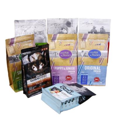 China Custom Printed High Barrier Flat Bottom Dog Food Packaging Bag Barrier Pet Food Packaging Bags for sale